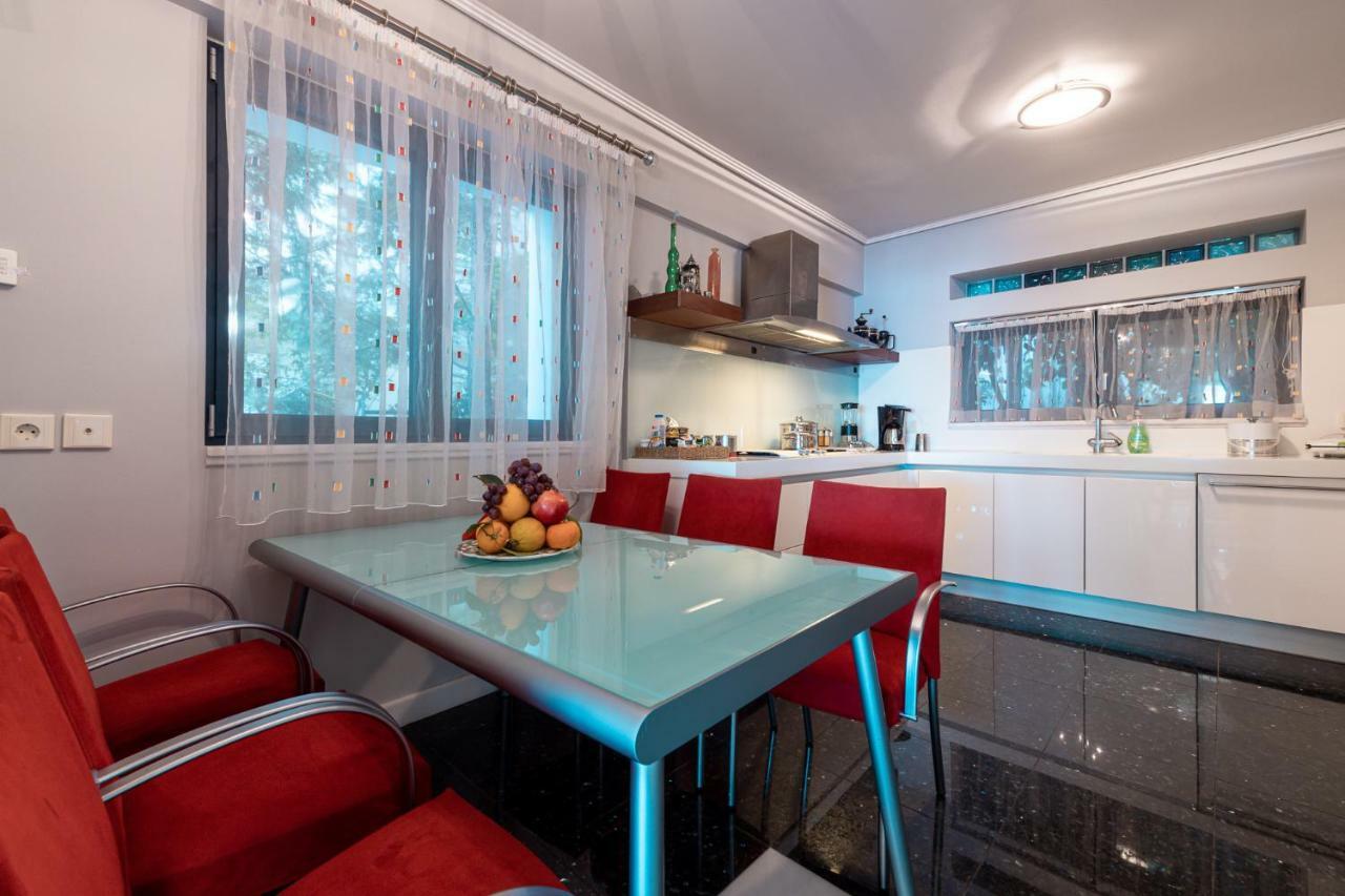 Villa Azure Voúla Eksteriør billede